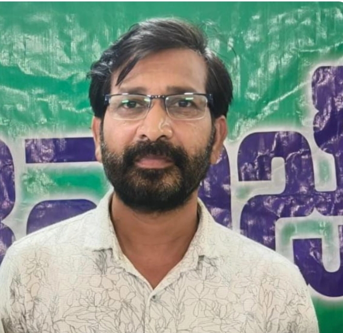 కార్పొరేషన్ టెండర్ల గందరగోళానికి కారణం ఎవరు