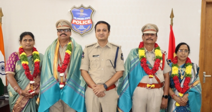 మూడు దశాబ్దాల పోలీసు సేవలకు ఘన వీడ్కోలు