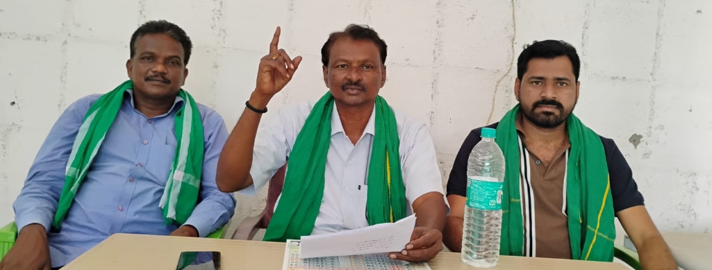 ప్రపంచ ఆదివాసి దినోత్సవంనీ విజయవంతం చేయాలి : తంబల్ల రవి(తుడుం దెబ్బ జిల్లా వర్కింగ్ ప్రెసిడెంట్)