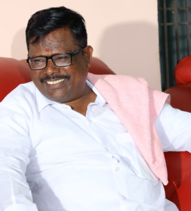 జడలవెంకటేశ్వర్లు మృతి పట్ల బీఆర్ఎస్ పార్టీ నాయకులు లకావత్ గిరిబాబు సంతాపం