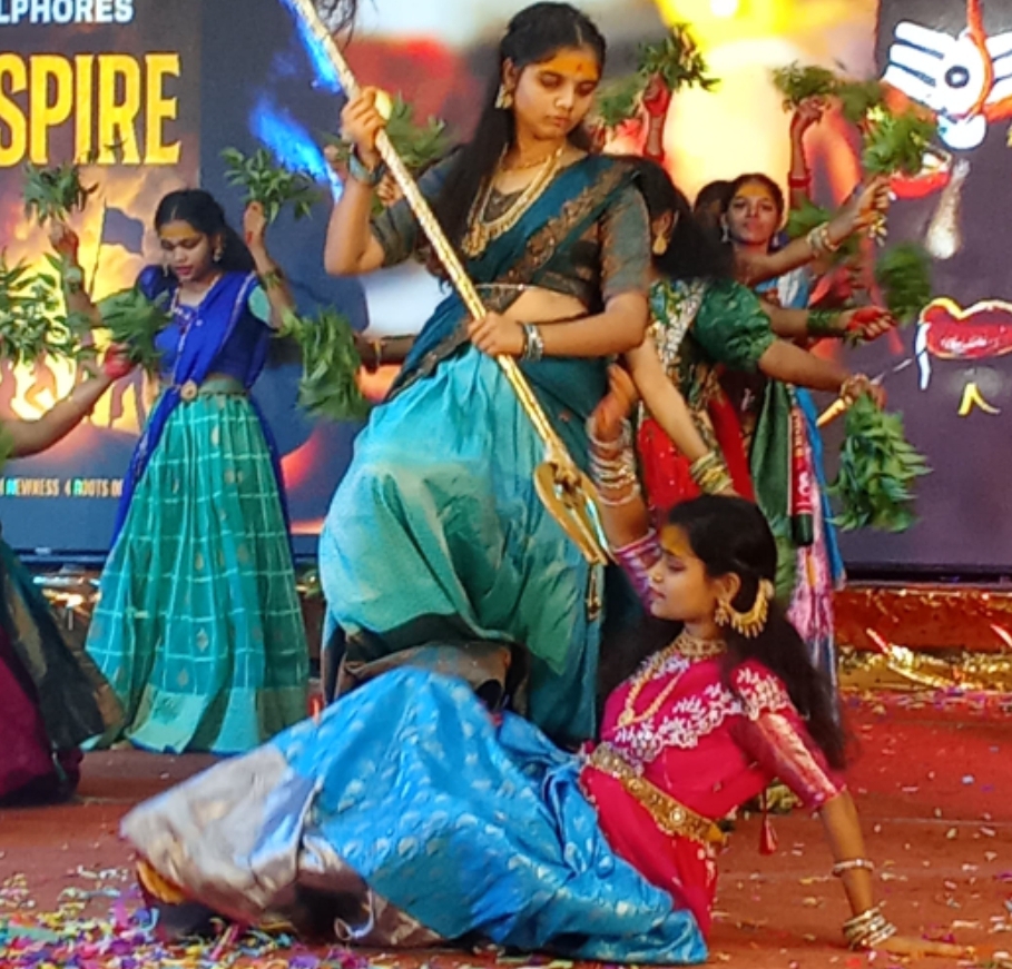 ఆటపాటలతో సందడిగా సాగిన ఆల్ ఫోర్స్ ఫ్రెషర్స్ పార్టీ