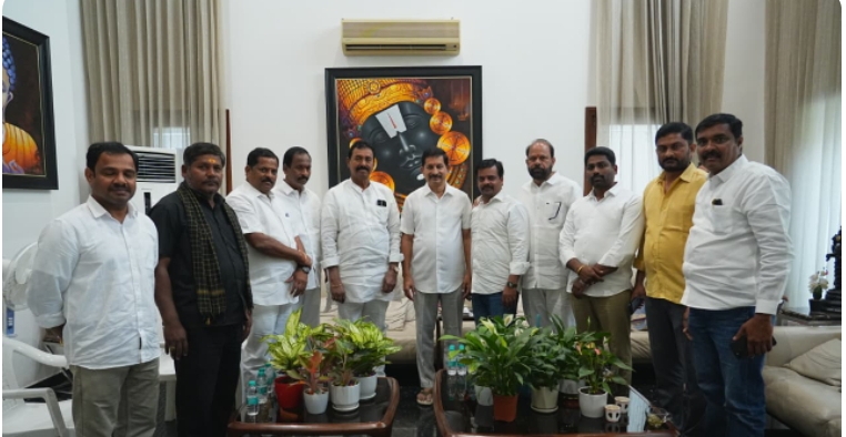 త్వరలో తెలంగాణ రాష్ట్రంలో పేద రెడ్ల కోసం రెడ్డి కార్పొరేషన్ ఏర్పాటు