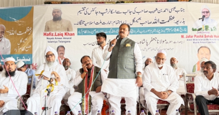 మస్జిద్ సేవకులకు శీతాకాల దుప్పట్లు, స్వెటర్లు పంపిణీ  హర్షనీయం