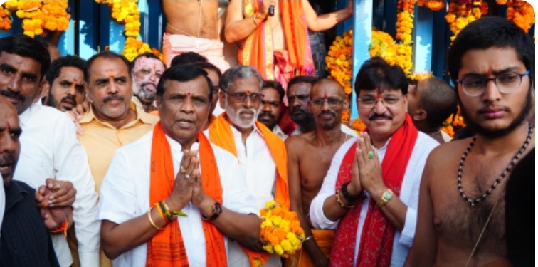 లింబాద్రిగుట్ట శ్రీ లక్ష్మీ నరసింహ స్వామి వారిని దర్శించుకున్న నిజామాబాద్, ఆర్మూర్ ఎమ్మెల్యేలు