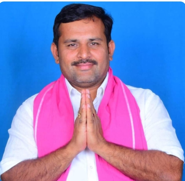 కేటీఆర్ పర్యటనను విజయవంతం చేయండి : బీఆర్ఎస్ పార్టీ నాయకులు లకావత్ గిరిబాబు