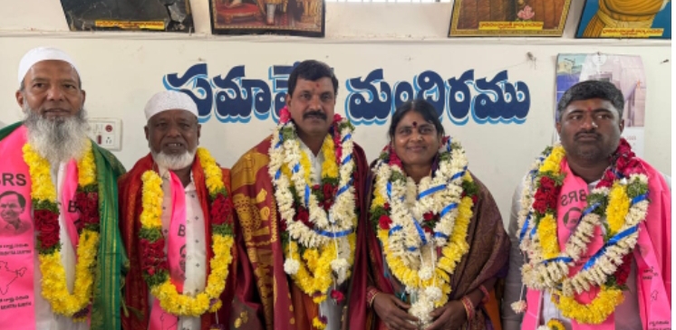 నాగారం పంచాయతీ పాలకవర్గాన్ని సన్మానించిన అఫ్జల్ ఖాన్