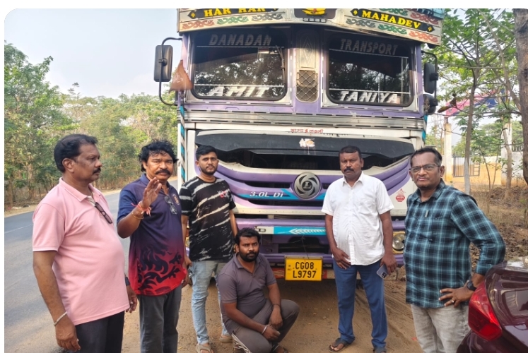 రేషన్ బియ్యం అక్రమ రవాణాపై కఠిన చర్యలు