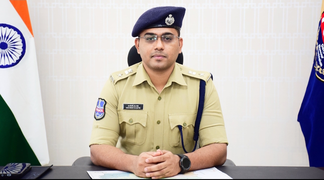 మాధకద్రవ్యాలకు దూరంగా ఉండండి-యాంటీ డ్రగ్ సోల్జర్ గా మారండి : ఎస్పీ మహేష్ బి. గితే ఐపిఎస్