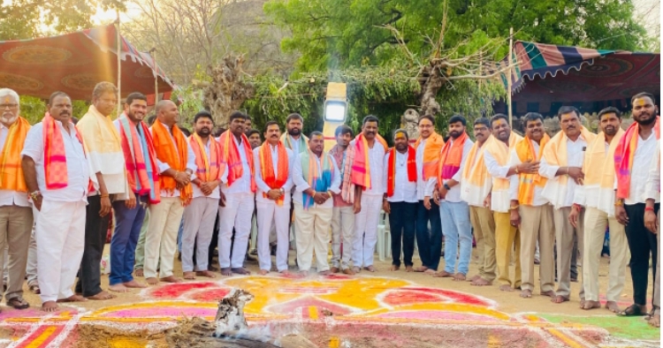 మల్లన్న జాతర లో పాల్గొన్నారు  కార్పొరేటర్ మెట్టు కుమార్ యాదవ్