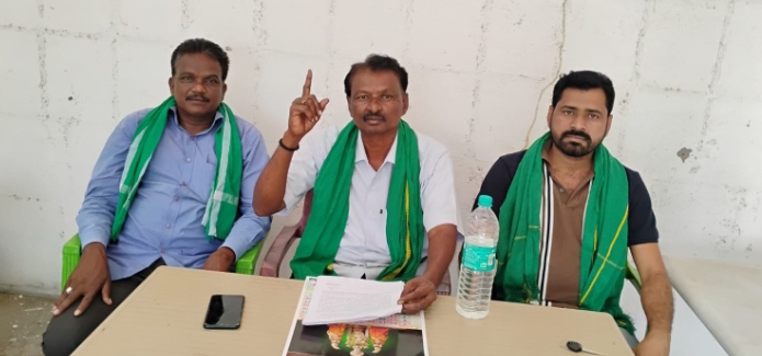 చలో ఇల్లందు ఆదివాసీల మహాగర్జన సభకు ఆదివాసి హక్కుల పోరాట సమితి తుడుం దెబ్బ పూర్తి మద్దతు తెలియజేస్తున్నది 