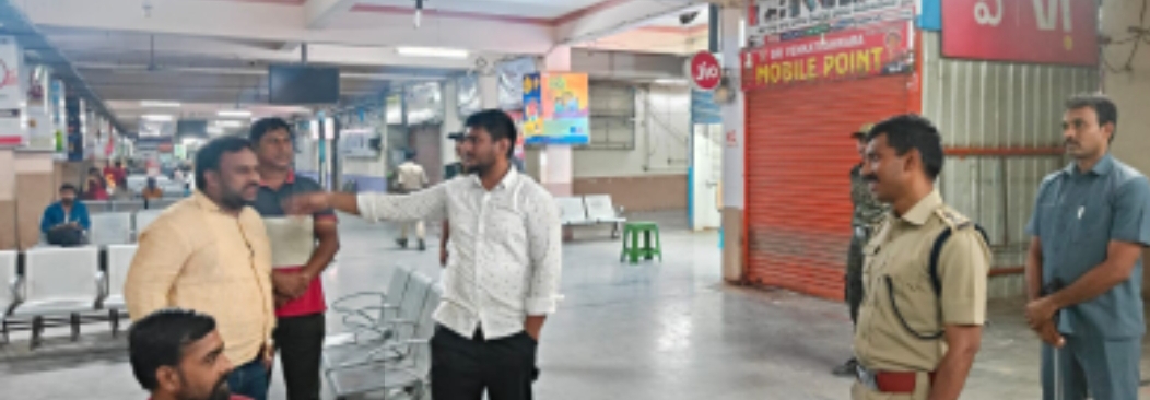 నగరంలో అర్ధరాత్రి వేళ పలు ప్రాంతాల్లో సిపి తనిఖీలు