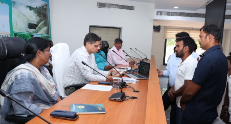 కామారెడ్డి జిల్లా :  ప్రజావాణి లో 96 దరఖాస్తులు