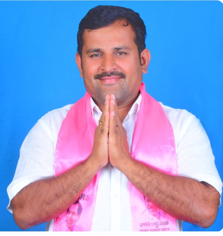 కుట్రపూరితంగా కేసీఆర్&zwnj;కు కాంగ్రెస్&zwnj; ప్రభుత్వం నోటీసులు బీఆర్ఎస్ పార్టీ నాయకులు లకావత్ గిరిబాబు