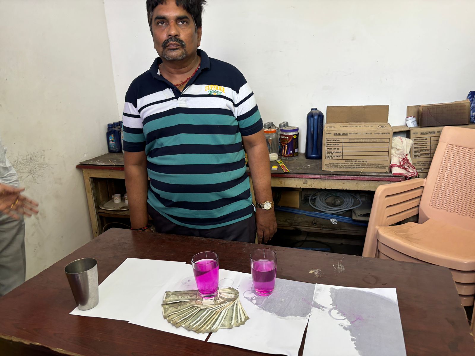 ఏసీబీ వలలో సివిల్ సప్లయిస్ డిటి