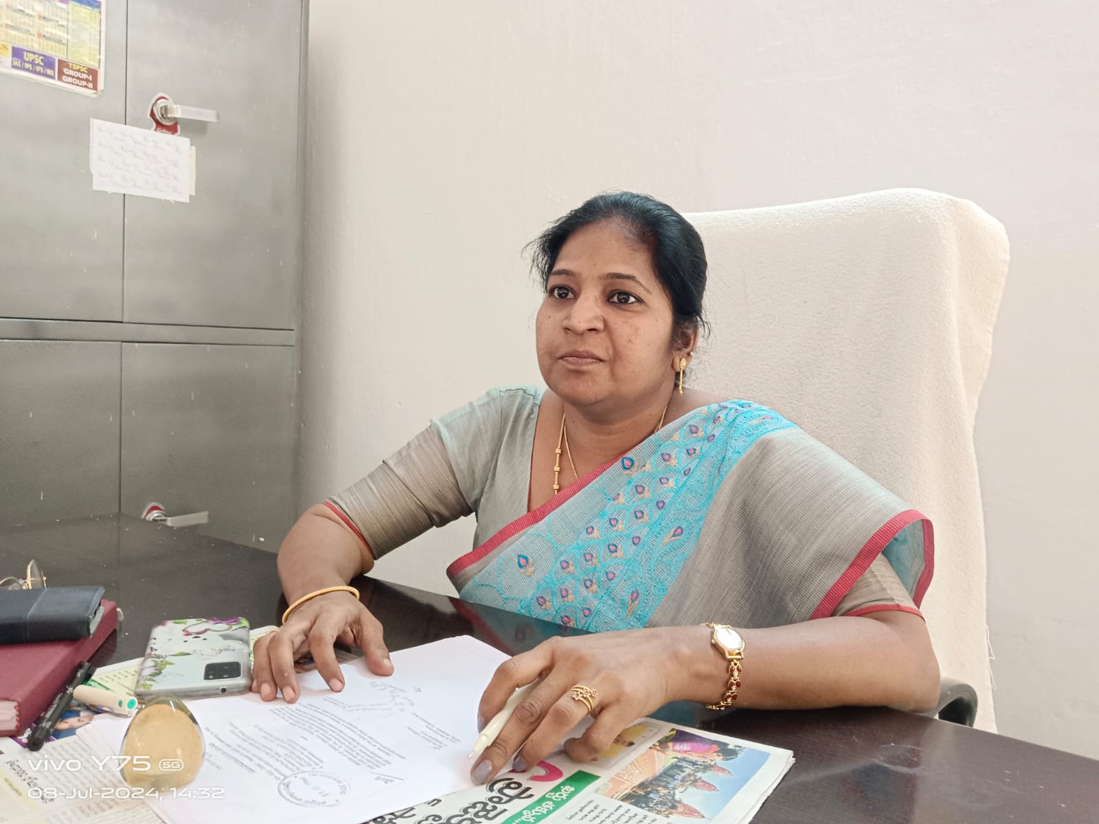 మాసాయిపేట మండల కార్యాలయంలో హెల్ప్ లైన్ కంట్రోల్ రూమ్ ఏర్పాటు