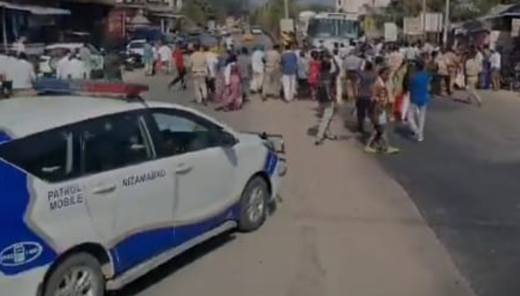 ధర్మారంలో పంచాయతీ ఎన్నికల్లో ఉద్రిక్తత.. పోలీసుల ఎంట్రీ తో సద్దుమణిగిన ఘర్షణ