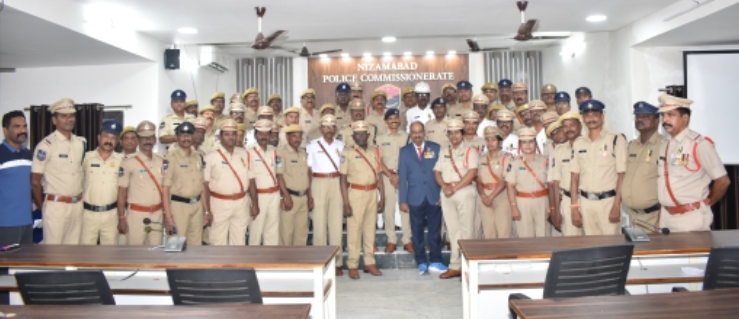 పోలీస్ స్టేషన్ రైటర్స్ కు శిక్షణ కార్యక్రమాన్ని ప్రారంభించిన సిపి సాయి చైతన్య