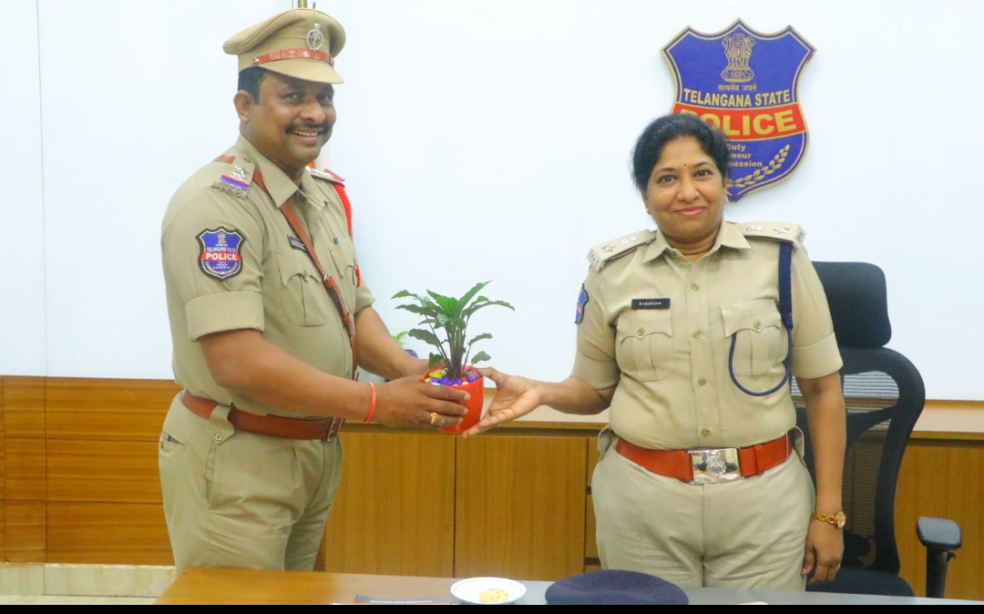 సిద్దిపేట ట్రాఫిక్  నూతన ఇన్స్పెక్టర్ (సీఐ)గా పదవీ బాధ్యతలు చేపట్టిన కె. ప్రవీణ్ కుమార్