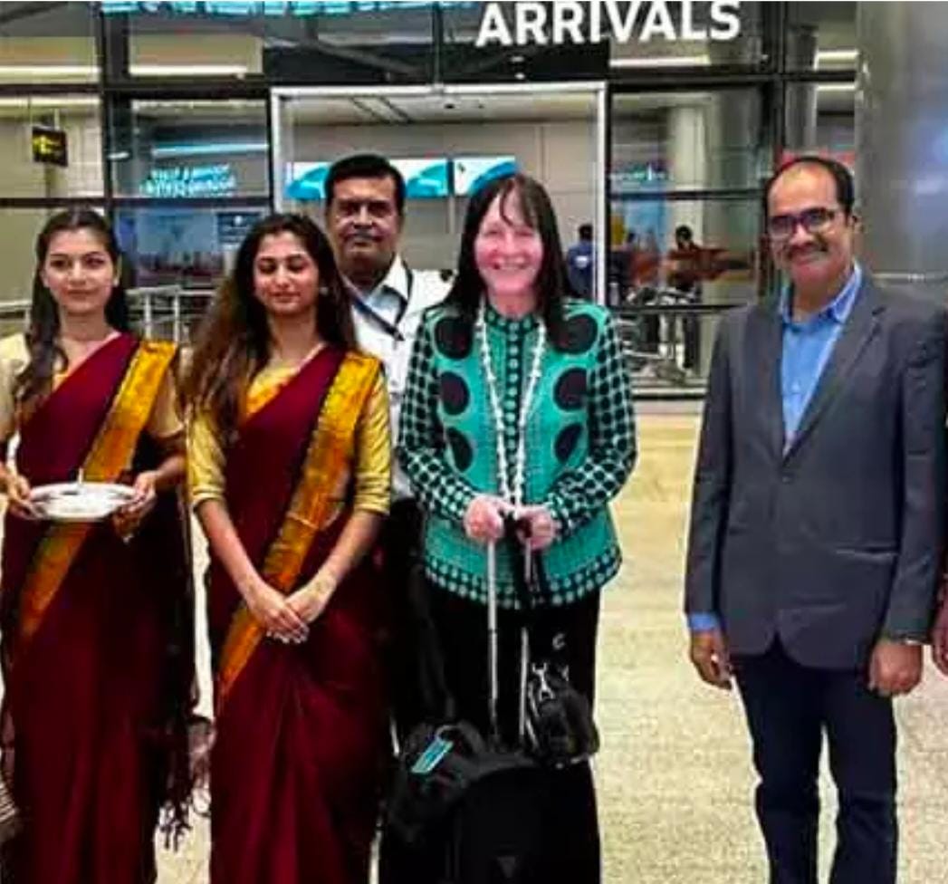 హైదరాబాద్ చేరుకున్న మిస్ వరల్డ్ లిమిటెడ్ సీఈవో జాలియా మోర్లి