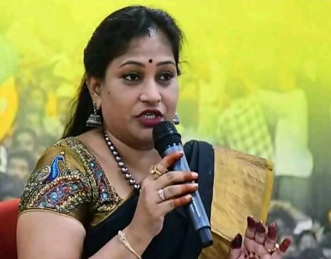 హోంమంత్రిగా అనిత