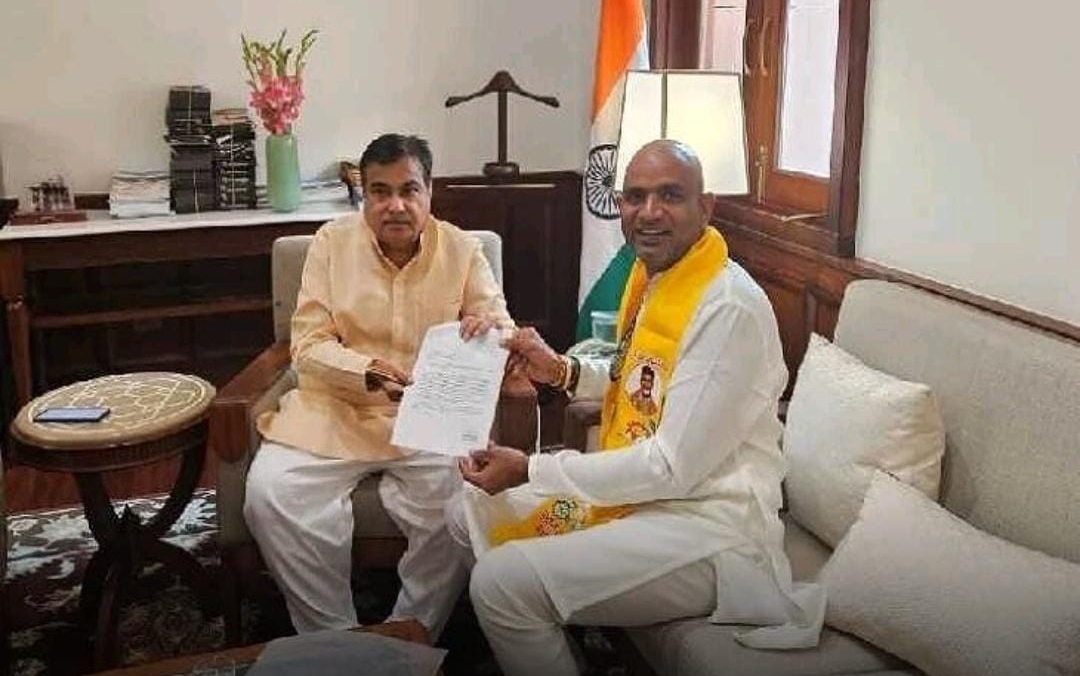 జర్నలిస్టులకు టోల్ మినహాయింపు ఇవ్వాలి: ఎంపీ అప్పలనాయుడు