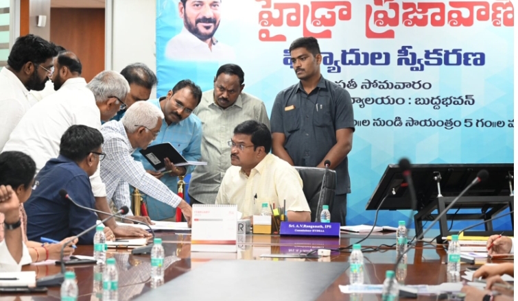 హైడ్రా ప్ర&zwnj;జావాణి 64 ఫిర్యాదులు వారంలోనే క్షేత్ర స్థాయి త&zwnj;నిఖీలు