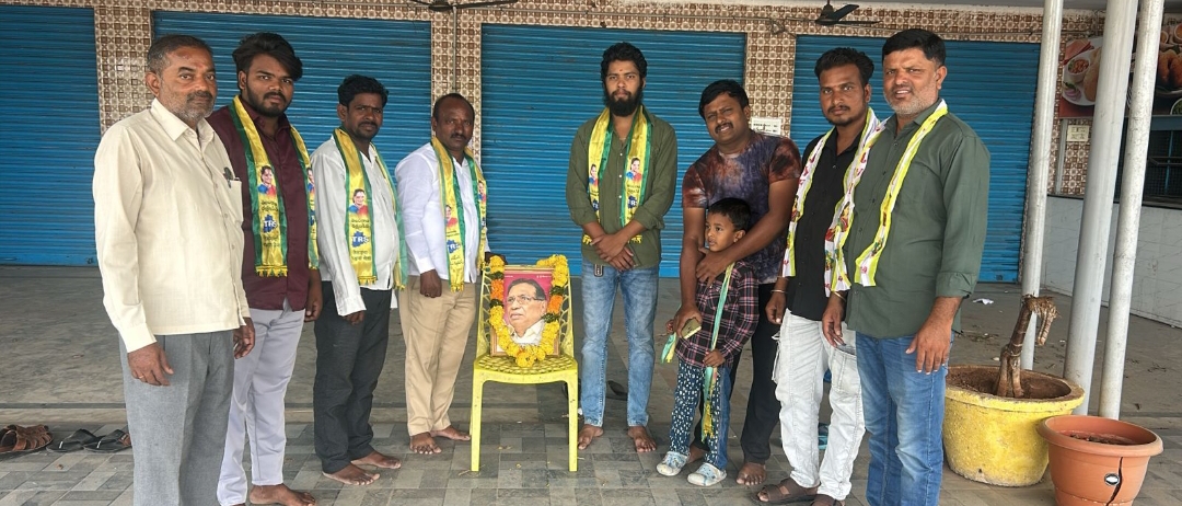 Daily Bharat తెలంగాణ ఉద్యమంలో వివిధ వర్గాలను, పార్టీలను, ప్రజలను ఒకే తాటిపైకి తీసుకొచ్చి రాష్ట్రాన్ని సాధించిన వ్యక్తి జయశంకర్ 