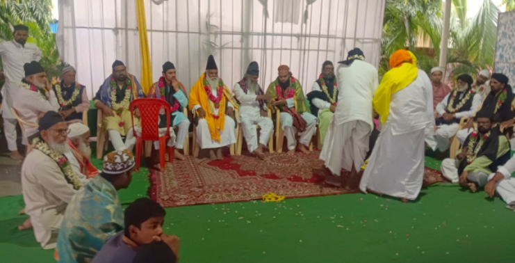 ధనము కంటే భక్తి ఎక్కువ సమాజం తెలుసుకోవాలి