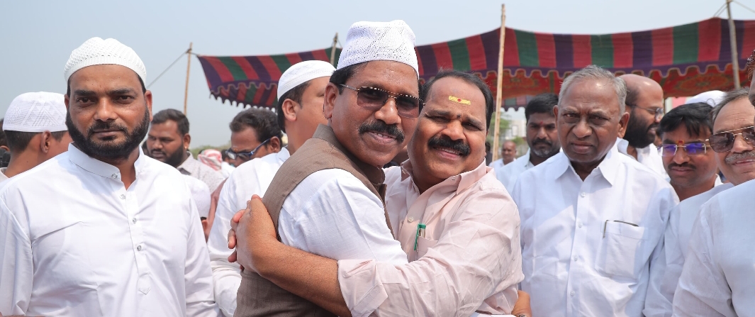 మహమ్మద్ ఇబ్రహీంకు రంజాన్ శుభాకాంక్షలు తెలిపిన ఎమ్మెల్యే వీర్లపల్లి శంకర్