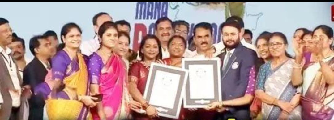 తెలంగాణ బతుకమ్మకు రెండు గిన్నిస్ రికార్డులు