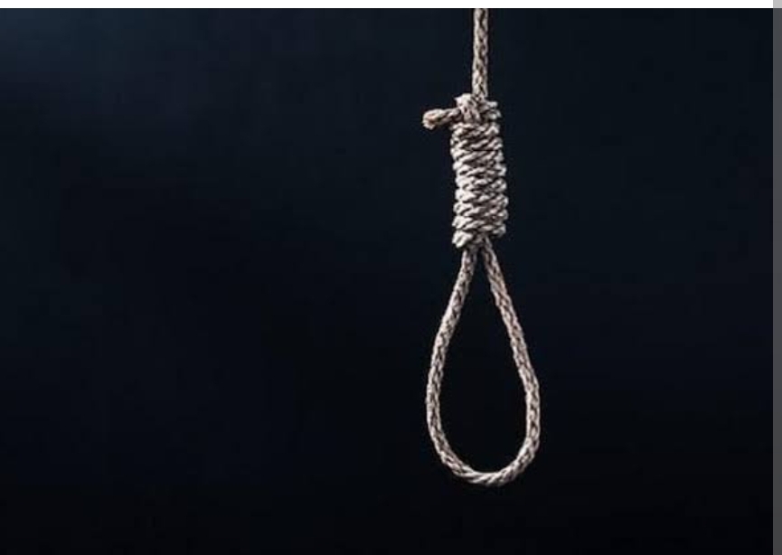 కుటుంబానికి విషమిచ్చి.. కానిస్టేబుల్ ఆత్మహత్య