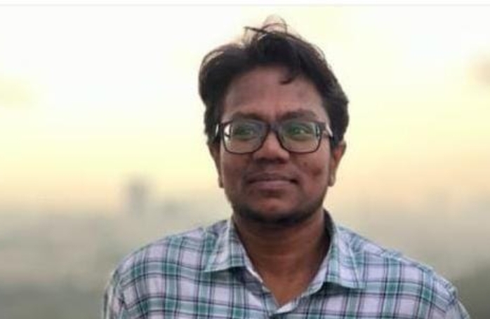 అన్ని అధికారిక రికార్డుల్లో పేరు, లింగం మార్చుకున్న ఐఆర్ఎస్ అధికారి