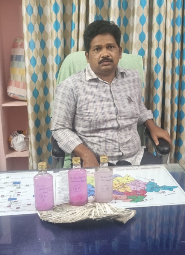 ఏసీబీకి చిక్కిన TGNPDCL డివిజనల్&zwnj; ఇంజనీర్&zwnj;