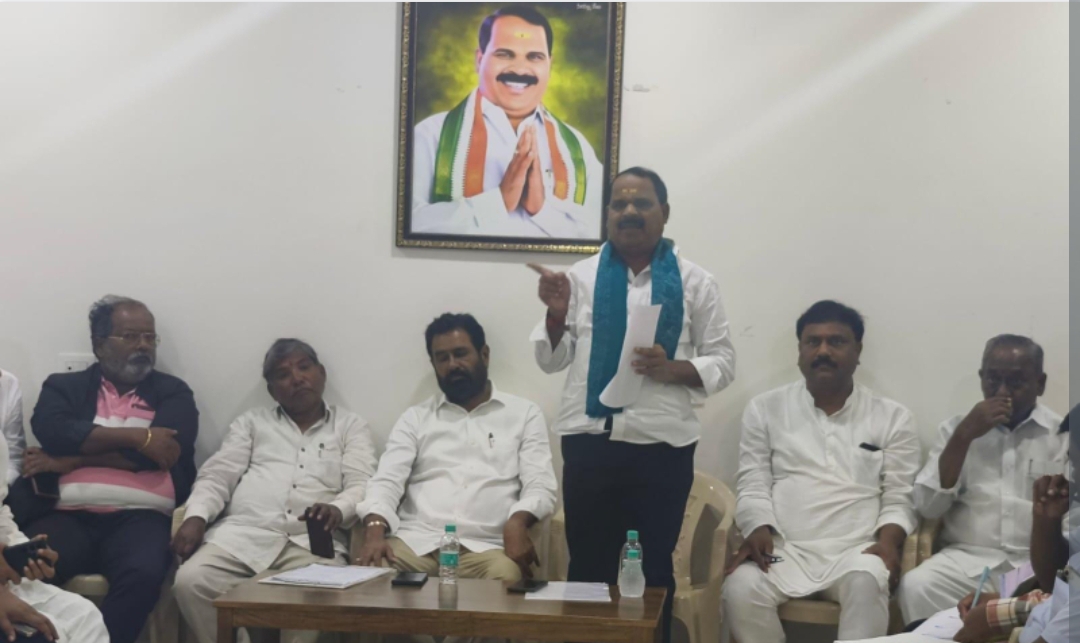 సంప్రదింపుల ద్వారానే అభివృద్ధికి పరిష్కారం : షాద్ నగర్ ఎమ్మెల్యే వీర్లపల్లి శంకర్