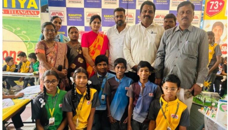 సైన్స్ ఫెయిర్ లో పాల్గొన్న మున్సిపల్ చైర్ పర్సన్