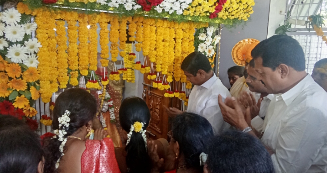 కోటగల్లీలోని కోటమైసమ్మ ఆలయంలో  ఘనంగా బోనాలు