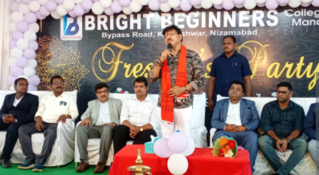 రాజకీయ నాయకుల మోసపు  మాటలు విని విద్యార్థులు తమ జీవితాన్ని నాశనం చేసుకోవద్దు : ఆర్మూర్ ఎమ్మెల్యే పైడి రాకేశ్ రెడ్డి