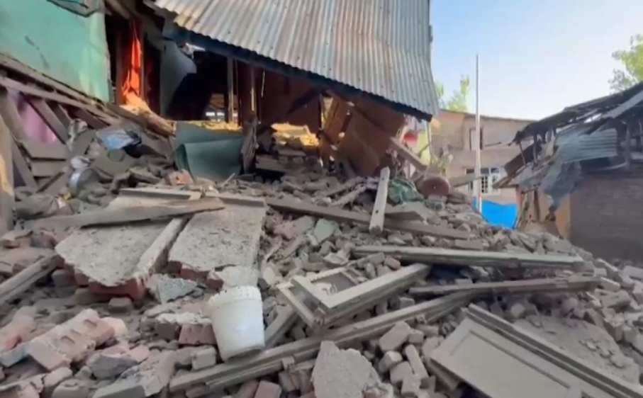 ఉగ్రదాడి టెర్రరిస్ట్ ఇల్లును ఐఈడీతో పేల్చేసిన భారత ఆర్మీ