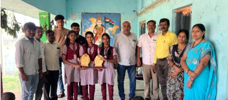 స్కూల్ ఇన్నోవేషన్ మారథాన్ లో దమ్మన్నపేట్ విద్యార్థులు