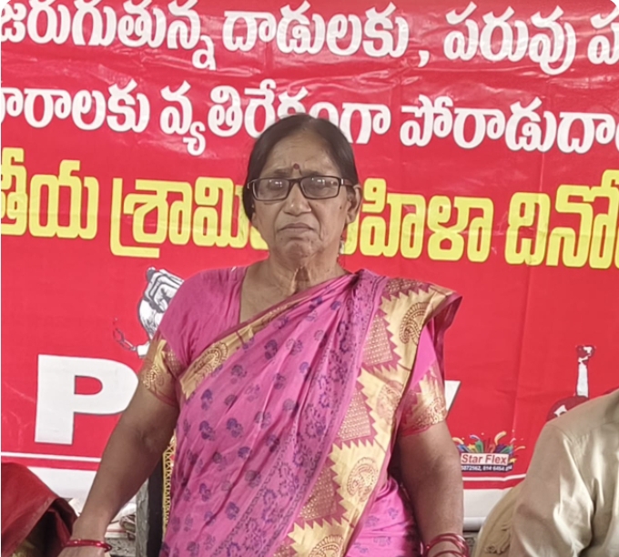 కాలం చెల్లిన మందులు,అర్హత లేని డాక్టర్లతో రోగుల ప్రాణాలతో చెలగాటమాడే హాస్పటల్ పై ప్రభుత్వం కఠిన చర్యలు తీసుకోవాలి