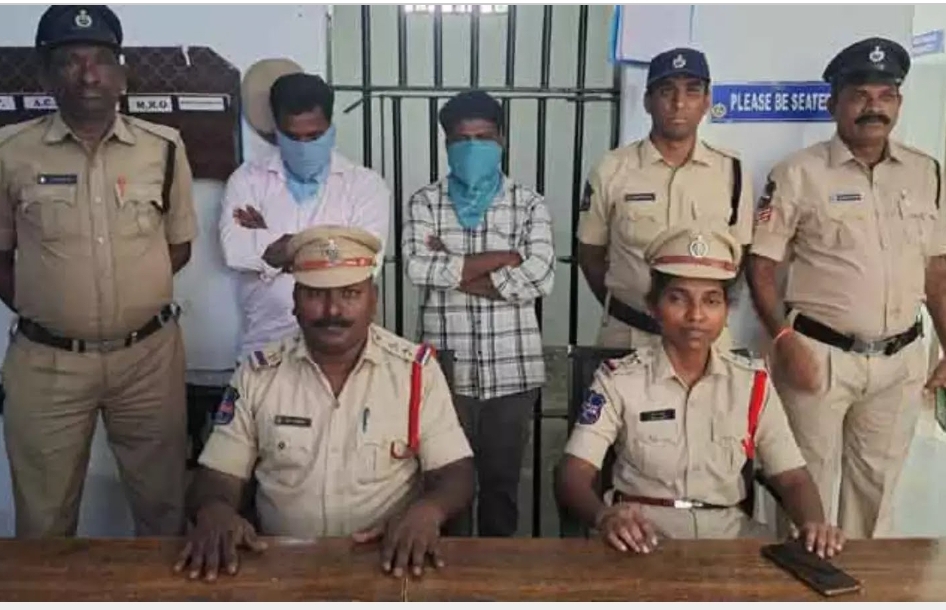 వివాహిత మహిళపై అత్యాచార ప్రయత్నం