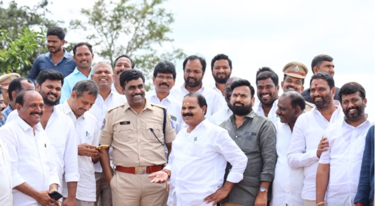 సీఎం పర్యటన ఏర్పాట్లను సమీక్షించిన ఎమ్మెల్యే వీర్లపల్లి శంకర్