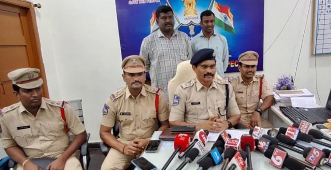 అప్పు అడిగినందుకే మహిళను హత్య చేశారు