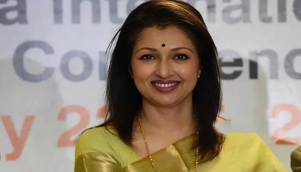 Daily Bharat AIADMK పార్టీకి సినీ నటి గౌతమి రాజీనామా