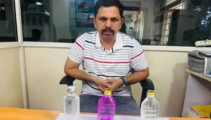 శామీర్పేట్ పోలీస్ స్టేషన్ పై ఏసీబీ దాడులు