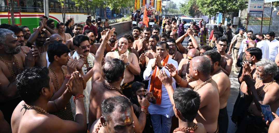 అయ్యప్ప నామ స్మరణలతో మార్మోగిన ఆరట్టు ఉత్సవం