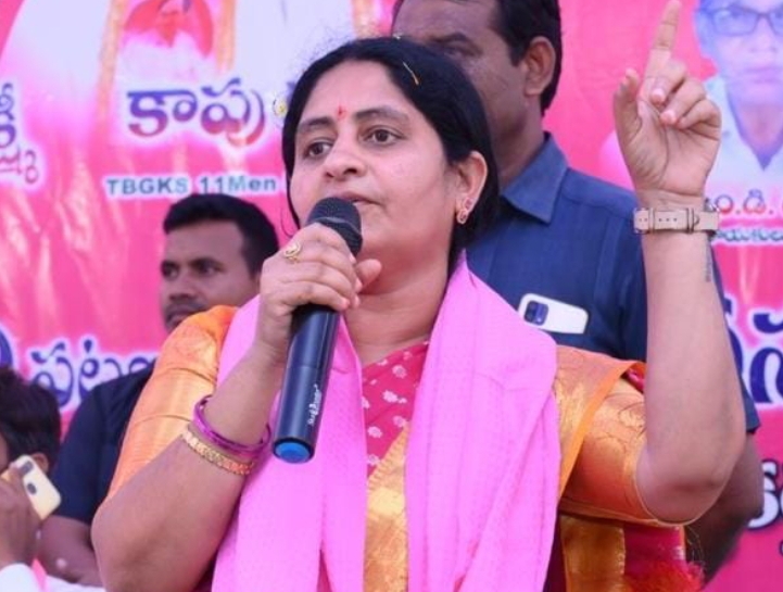 మణుగూరు తెలంగాణ భవన్ పై దాడి అప్రజాస్వామీకం : కొత్తగూడెం మున్సిపల్ మాజీ చైర్ పర్సన్ కాపు సీతాలక్ష్మి