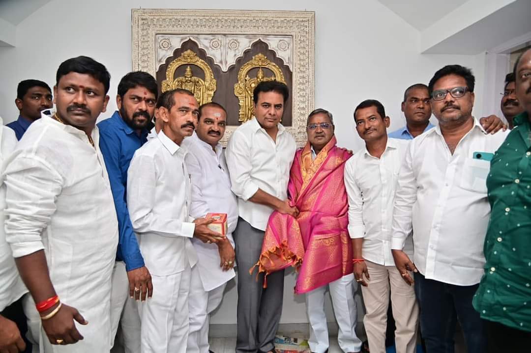 సిరిసిల్ల అర్బన్ బ్యాంకు పాలకవర్గానికి సన్మానం..