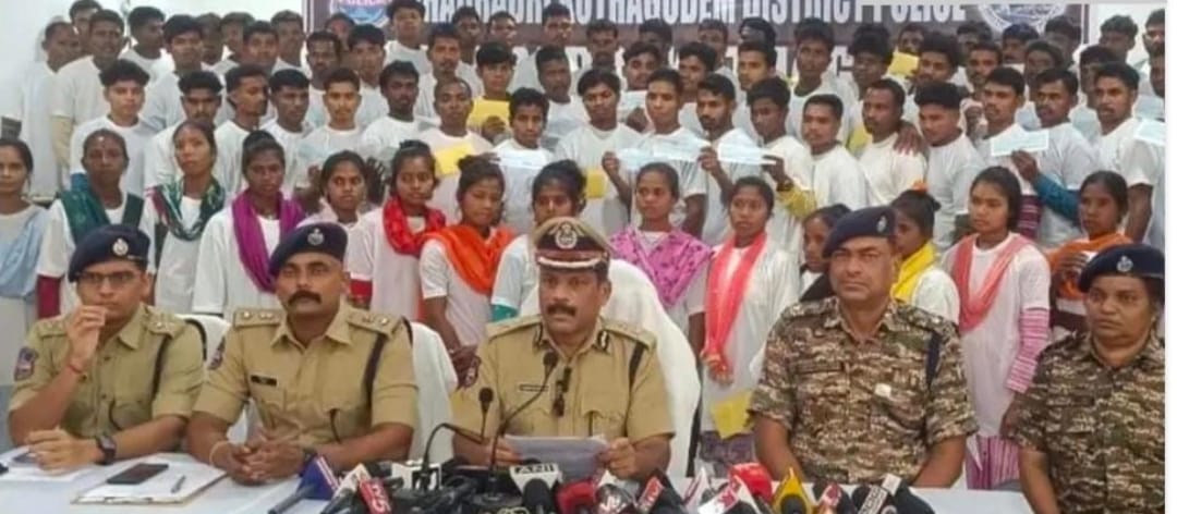భద్రాది కొత్తగూడెం జిల్లాలో 86 మంది మావోయిస్టు లొంగుబాటు