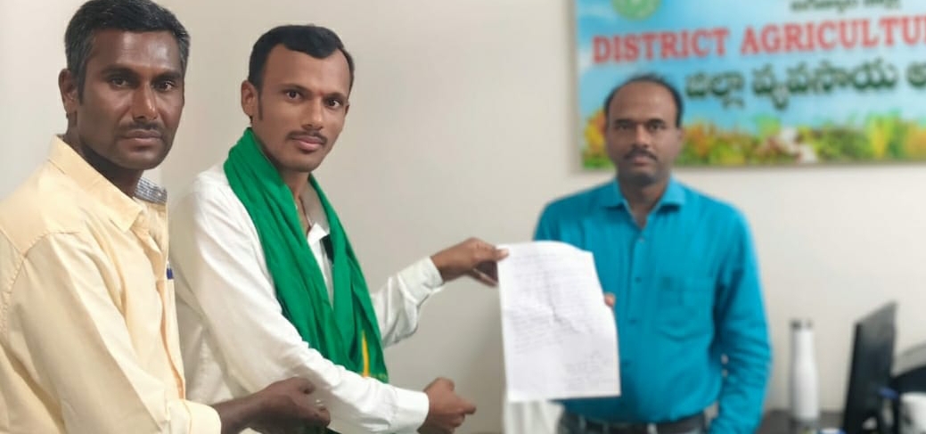 నిబంధనల ధిక్కరణ విత్తన కంపెనీల పై చర్యలు చేపట్టండి : రైతు రాష్ట్ర నాయకులు"జర్నలిస్ట్ విక్రమ్ రెడ్డి వేముల